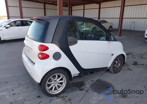 2008 Smart Fortwo Passion/Pure z USA, uszkodzony, nr VIN WMEEJ31X08K168965